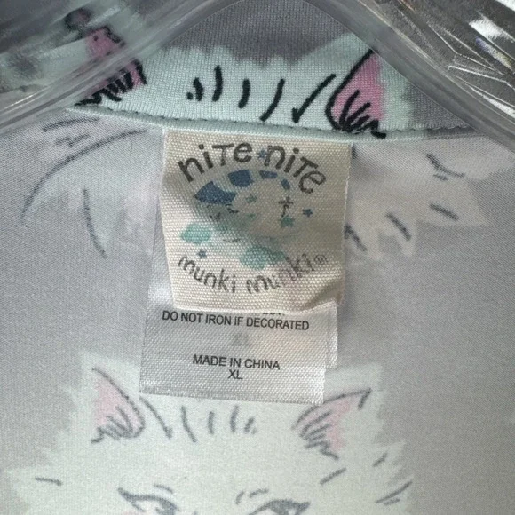 Munki Munki Pajama Set XL Gray Pastel Cat Face Bow Print Button Up Super Soft - Picture 3 of 11